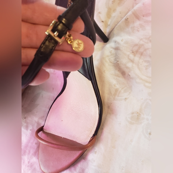 Michael Kors Kitten Heels Sandals - Picture 2 of 3